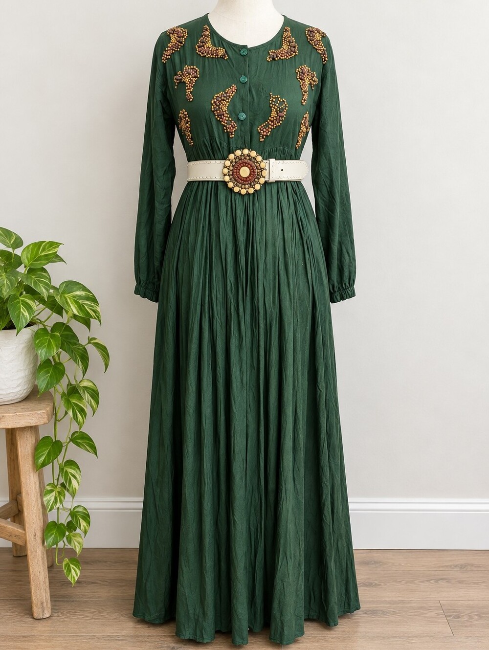 V I N T A G E:: La Femme Forrest Green Cottagecore Rayon Long Sleeve Maxi Dress